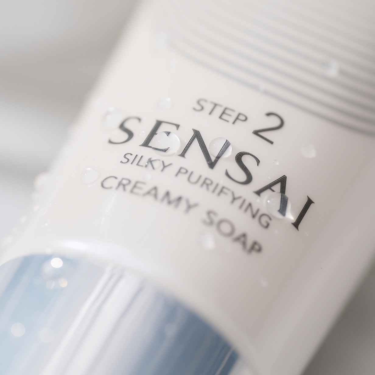 Creamy Soap | Cleanser | Skincare | SENSAI Italy