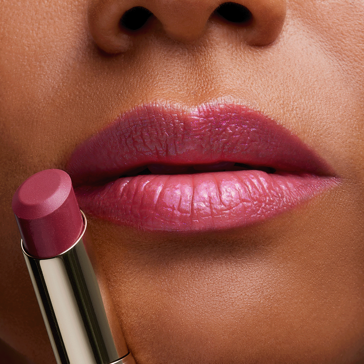 Lasting Plump Lipstick | Labbra | Make-up | SENSAI Italia, image size:1232x1232