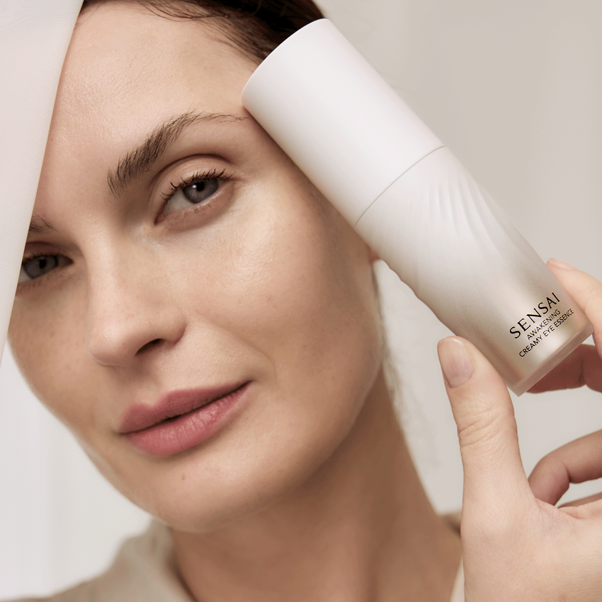 Awakening Creamy Eye Essence | Eye Care | Skincare | SENSAI