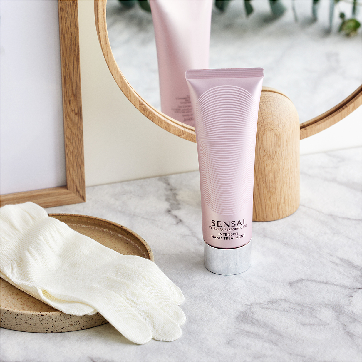 Kanebo SENSAI CELLULAR Intensive Hand Treatment – Reichhaltige Handcreme 100 Ml