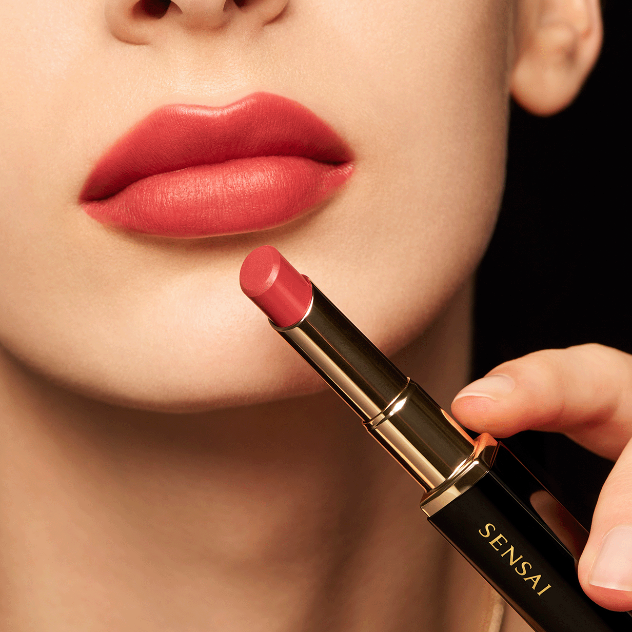 Sensai Contouring Lipstick Sensai Contouring Lipstick