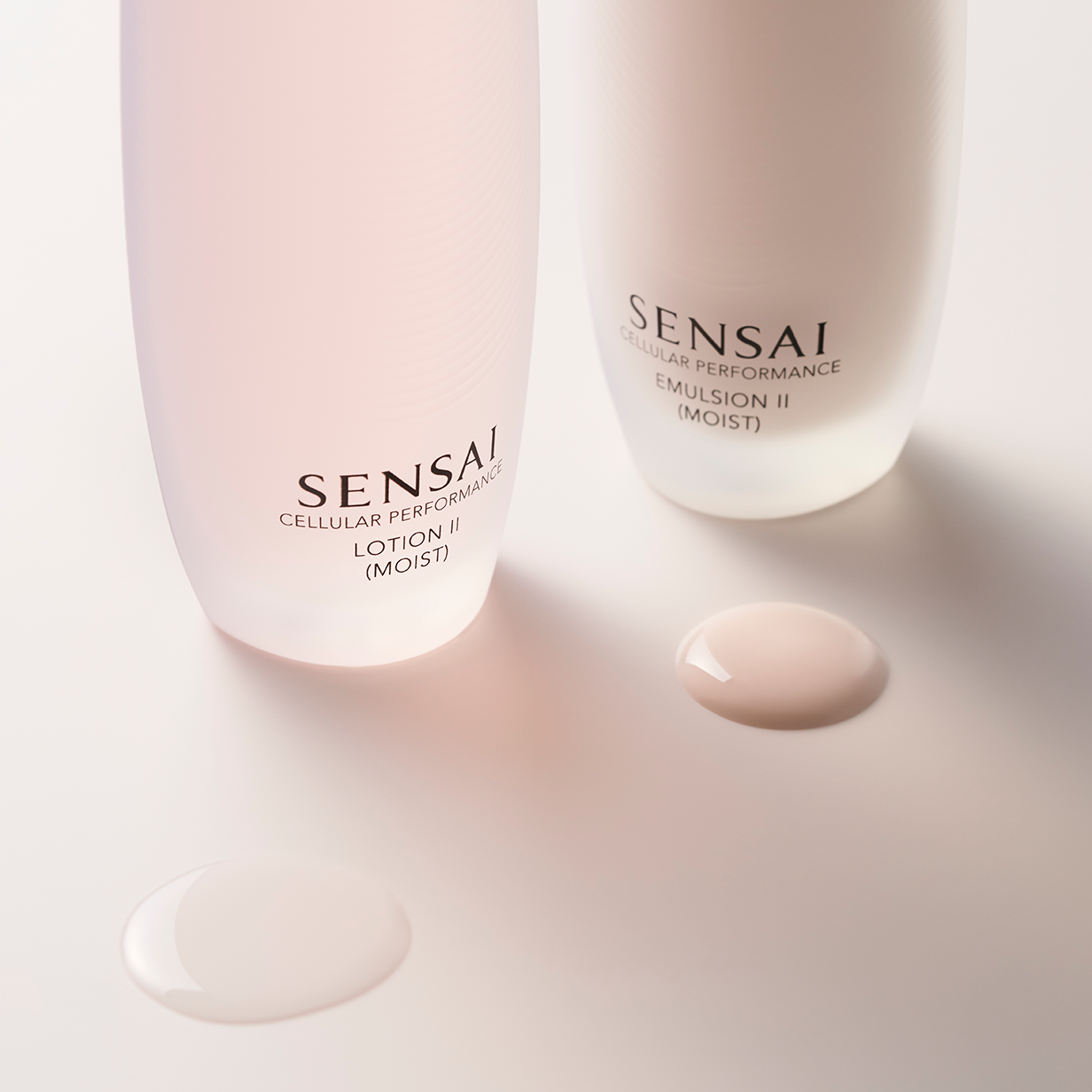 Emulsions | SKINCARE | Moisturisers | SENSAI